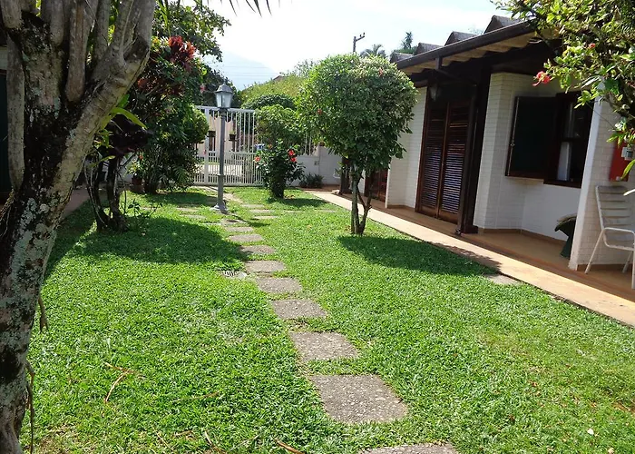 Chales GolfinhoChale